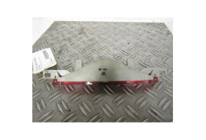 Feu arriere stop central TOYOTA AVENSIS VERSO Photo n°2