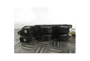 Interrupteur de leve vitre avant gauche TOYOTA AVENSIS VERSO Photo n°1