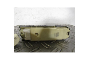 Interrupteur de leve vitre avant gauche TOYOTA AVENSIS VERSO Photo n°2