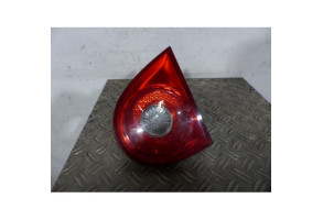 Feu arriere secondaire droit (feux) VOLKSWAGEN GOLF 5 Photo n°1