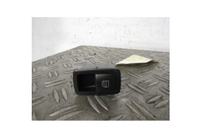 Interrupteur de leve vitre arriere droit MERCEDES CLASSE B 245 Photo n°2