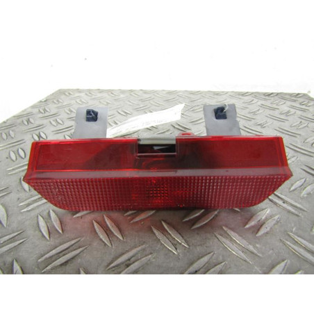 Feu arriere stop central TOYOTA RAV4 2