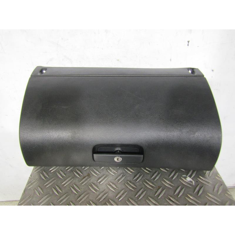 Porte boite a gants SKODA OCTAVIA 1 Photo n°1