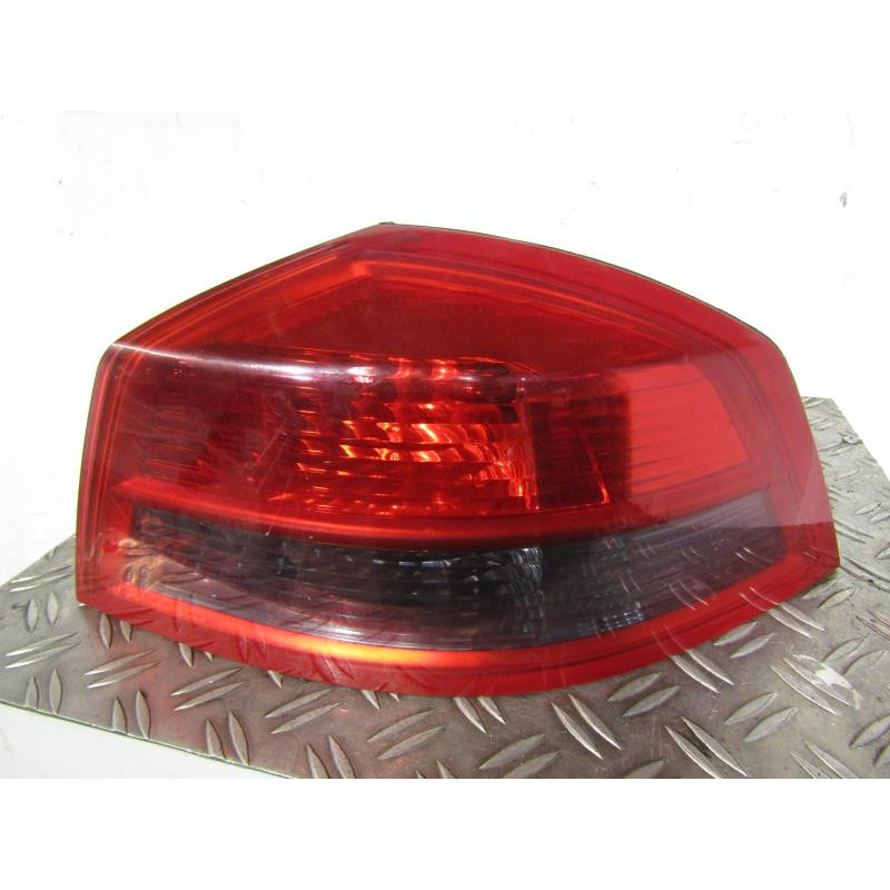 Feu arriere principal droit (feux) RENAULT VEL SATIS Photo n°1
