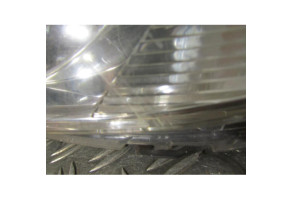 Optique avant principal droit (feux)(phare) SUZUKI SWIFT 3 Photo n°1