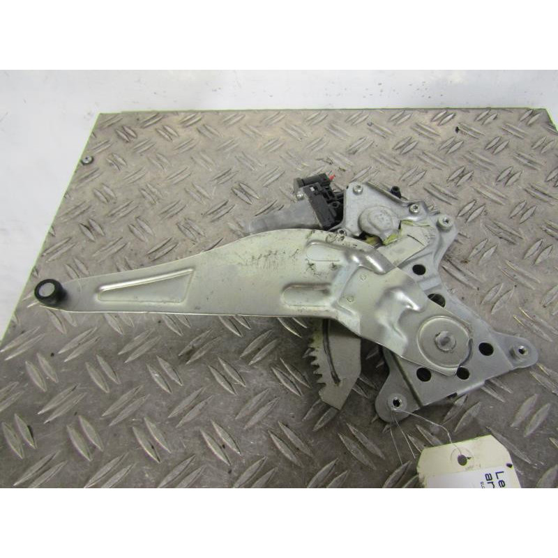 Leve vitre electrique arriere gauche SUZUKI SWIFT 3 Photo n°1