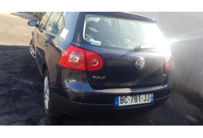 Feu arriere secondaire droit (feux) VOLKSWAGEN GOLF 5 Photo n°8