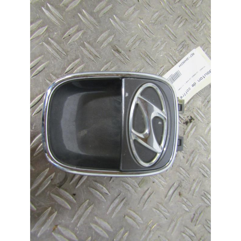 Interrupteur de leve vitre arriere gauche HYUNDAI I 10 1 Photo n°1