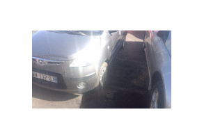 Interrupteur de leve vitre arriere gauche HYUNDAI I 10 1 Photo n°5