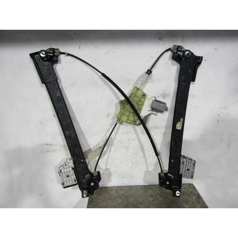 Leve vitre electrique arriere gauche CITROEN C6 Photo n°1