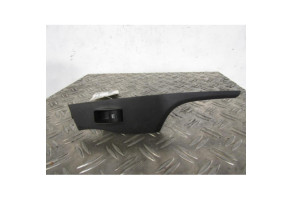 Interrupteur de leve vitre arriere droit HYUNDAI I 40 Photo n°1