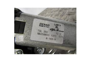 Moteur essuie glace arriere FIAT 500 2 Photo n°3