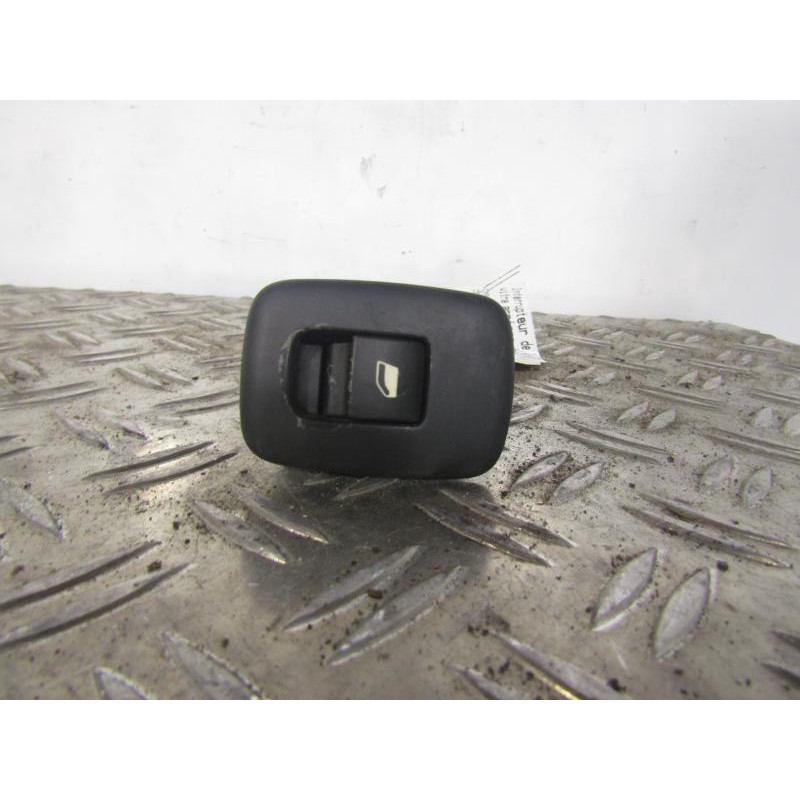 Interrupteur de leve vitre arriere droit CITROEN C5 2 Photo n°1