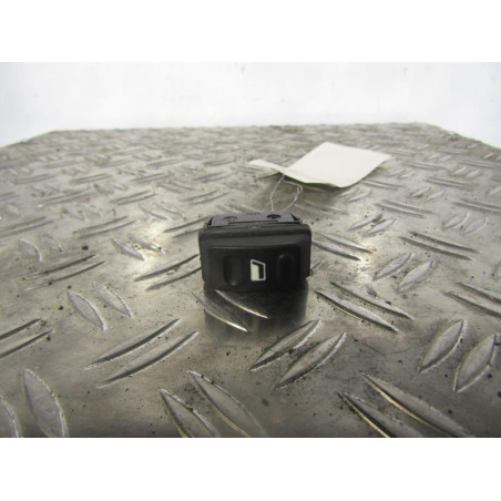 Interrupteur de leve vitre avant droit CITROEN XSARA PICASSO