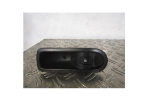 Interrupteur de leve vitre arriere droit RENAULT MEGANE 2 Photo n°1