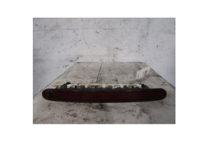 Feu arriere stop central SUZUKI SWIFT 3 Photo n°1