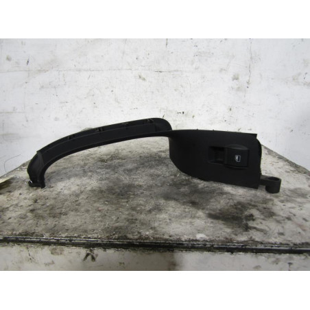 Interrupteur de leve vitre arriere gauche AUDI A4 2