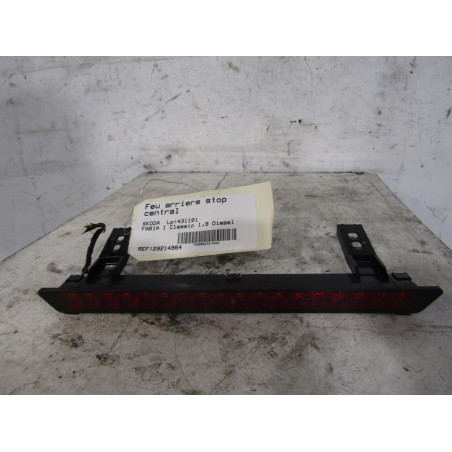 Feu arriere stop central SKODA FABIA 1