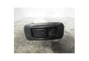 Interrupteur de leve vitre arriere gauche TOYOTA COROLLA 10 Photo n°1