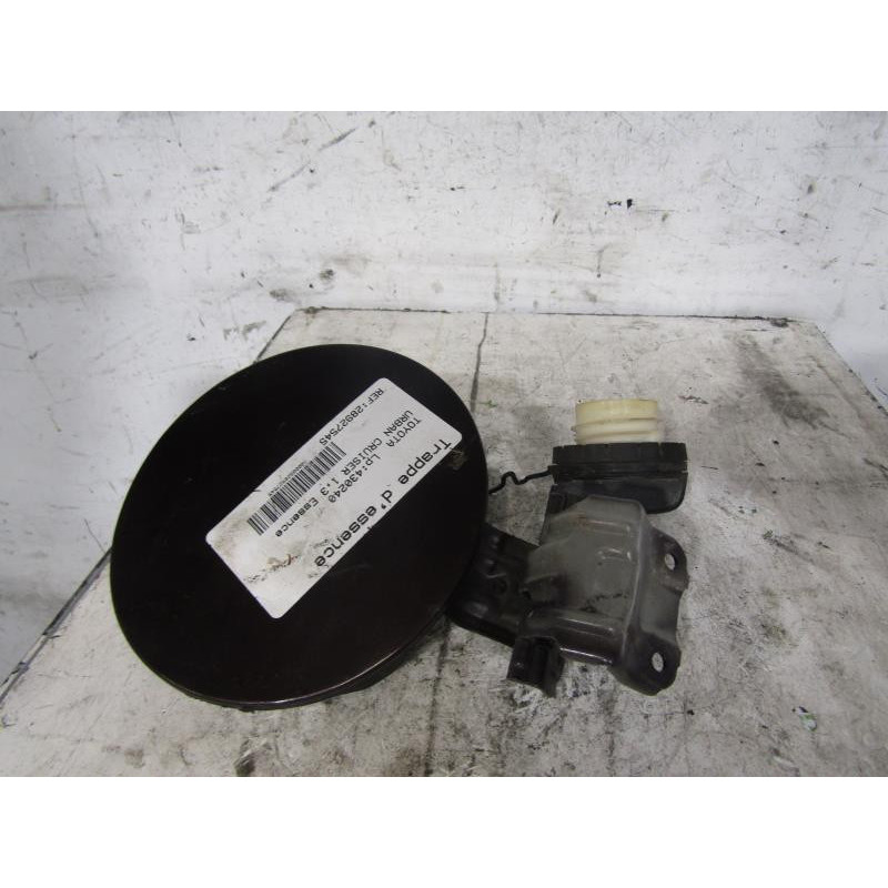 Trappe d'essence TOYOTA URBAN CRUISER Photo n°1