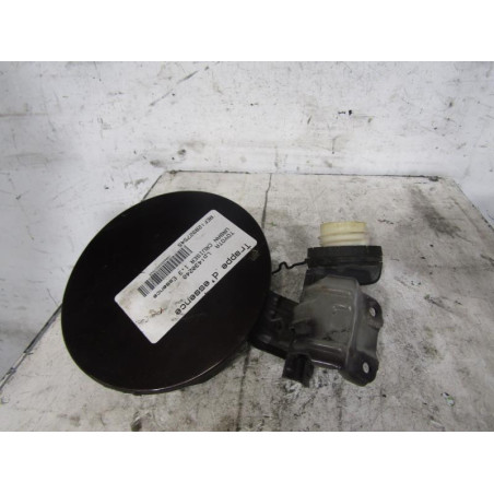 Trappe d'essence TOYOTA URBAN CRUISER