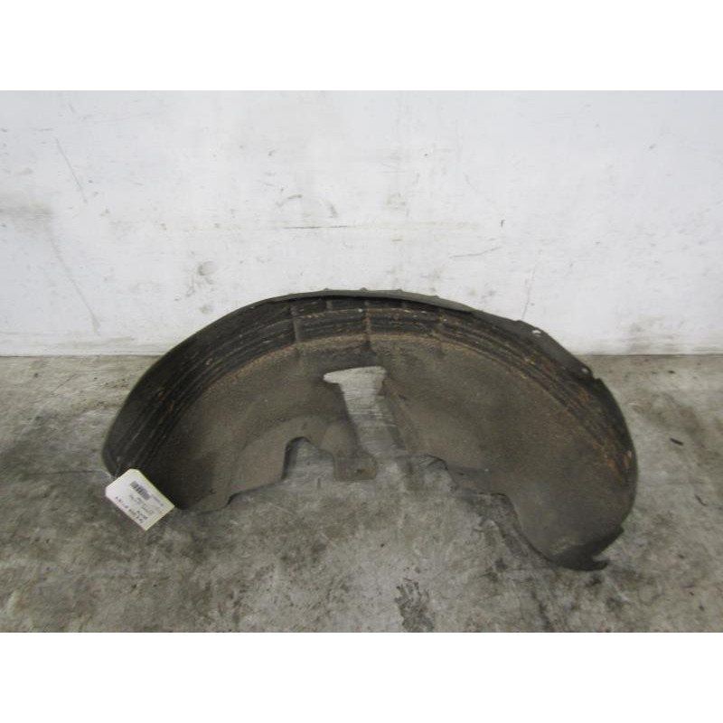 Pare boue arriere gauche VOLKSWAGEN GOLF PLUS Photo n°1