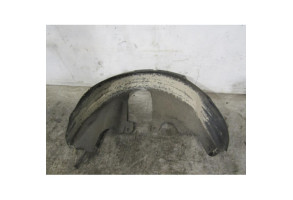 Pare boue arriere droit VOLVO C 30 Photo n°1