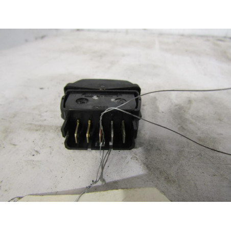 Interrupteur de leve vitre avant droit CITROEN XSARA PICASSO