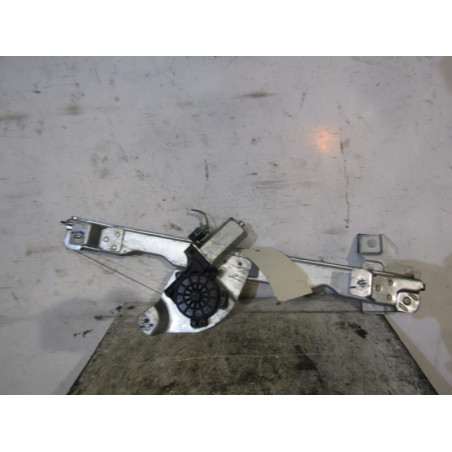 Leve vitre electrique avant gauche DACIA SANDERO 1