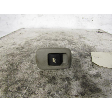 Interrupteur de leve vitre arriere droit CITROEN C5 1