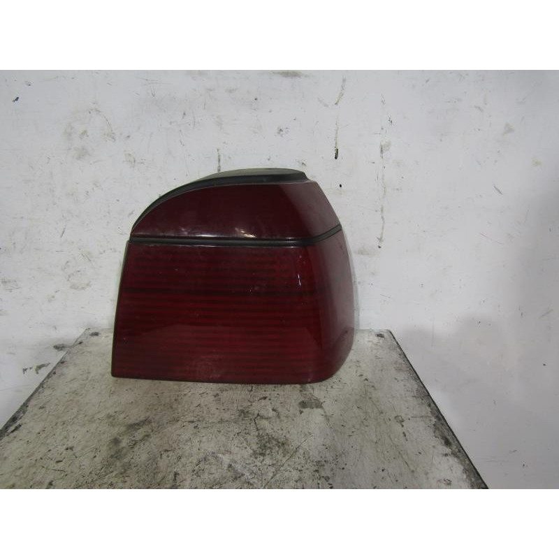 Feu arriere principal droit (feux) VOLKSWAGEN GOLF 3 Photo n°1