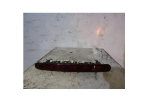 Feu arriere stop central SUZUKI SWIFT 3 Photo n°1