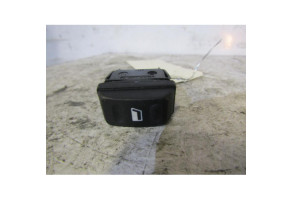 Interrupteur de leve vitre avant droit CITROEN XSARA PICASSO Photo n°1