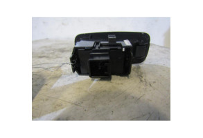 Interrupteur de leve vitre arriere gauche TOYOTA COROLLA 10 Photo n°2