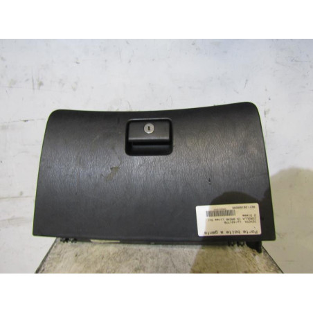 Porte boite a gants TOYOTA COROLLA 10