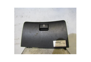 Porte boite a gants TOYOTA COROLLA 10 Photo n°1