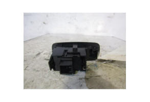 Interrupteur de leve vitre arriere droit TOYOTA COROLLA VERSO 2 Photo n°2