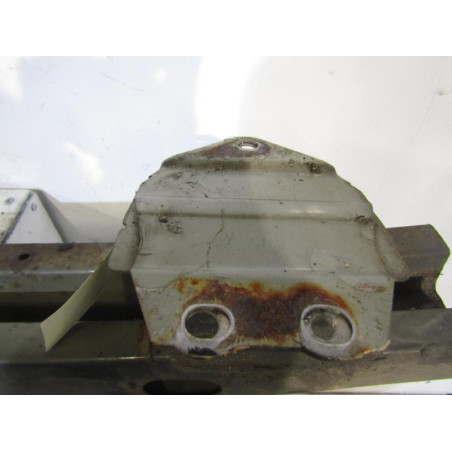 Renfort pare choc arriere (traverse) TOYOTA COROLLA VERSO 2