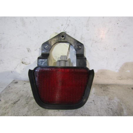 Feu arriere stop central TOYOTA AVENSIS 1