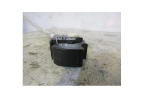 Interrupteur de leve vitre arriere droit TOYOTA PRIUS 2 Photo n°1