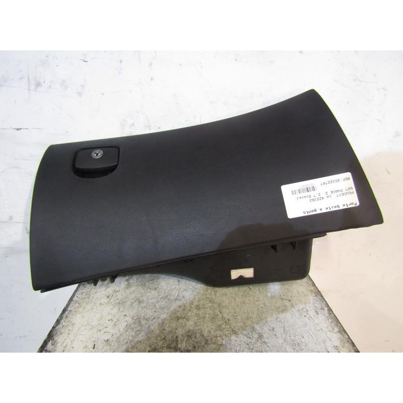 Porte boite a gants PEUGEOT 607 Photo n°1