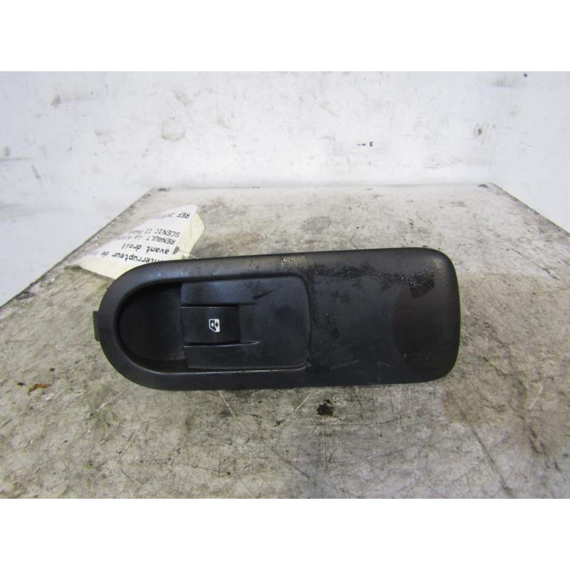 Interrupteur de leve vitre avant droit RENAULT SCENIC 2 Photo n°1