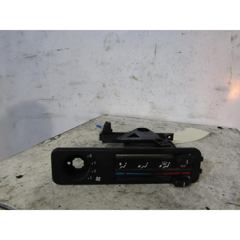 Commande chauffage PEUGEOT 106 Photo n°1