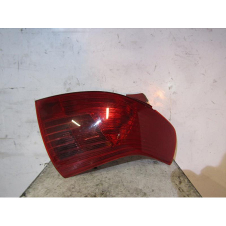 Feu arriere principal droit (feux) SUZUKI SWIFT 3