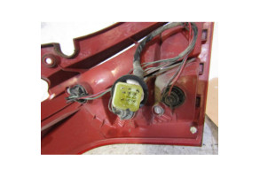 Feu arriere principal droit (feux) SUZUKI SWIFT 3 Photo n°3