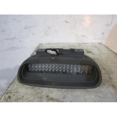 Feu arriere stop central HYUNDAI SANTA FE 1