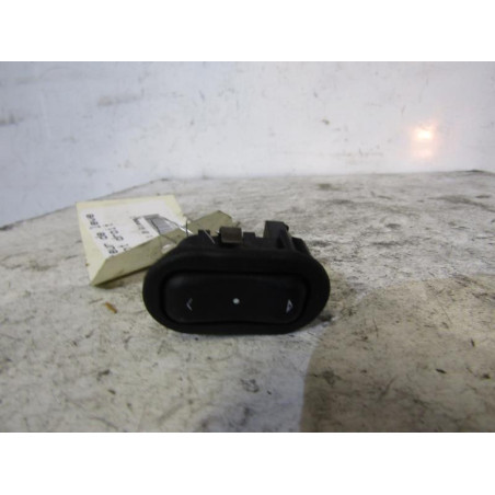 Interrupteur de leve vitre avant droit OPEL ZAFIRA A