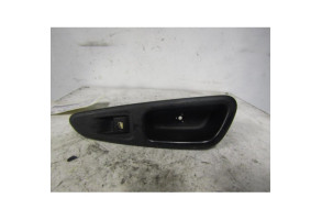 Interrupteur de leve vitre arriere droit PEUGEOT 308 1 SW Photo n°1