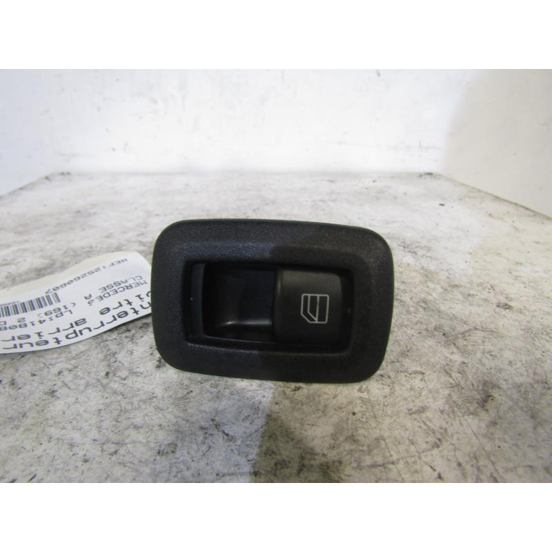 Interrupteur de leve vitre arriere gauche MERCEDES CLASSE A 169 Photo n°1