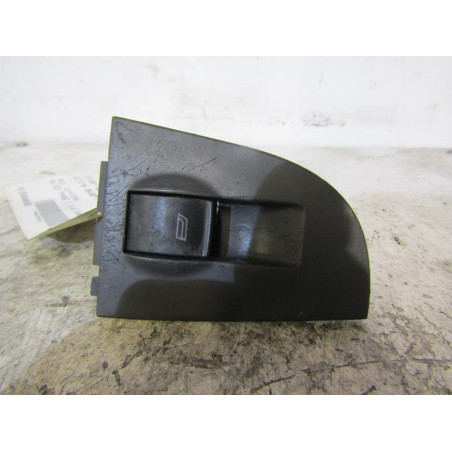 Interrupteur de leve vitre avant droit AUDI A6 2